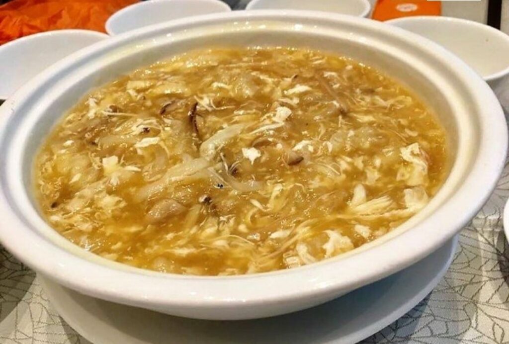 Fish Maw with Crab Meat Soup